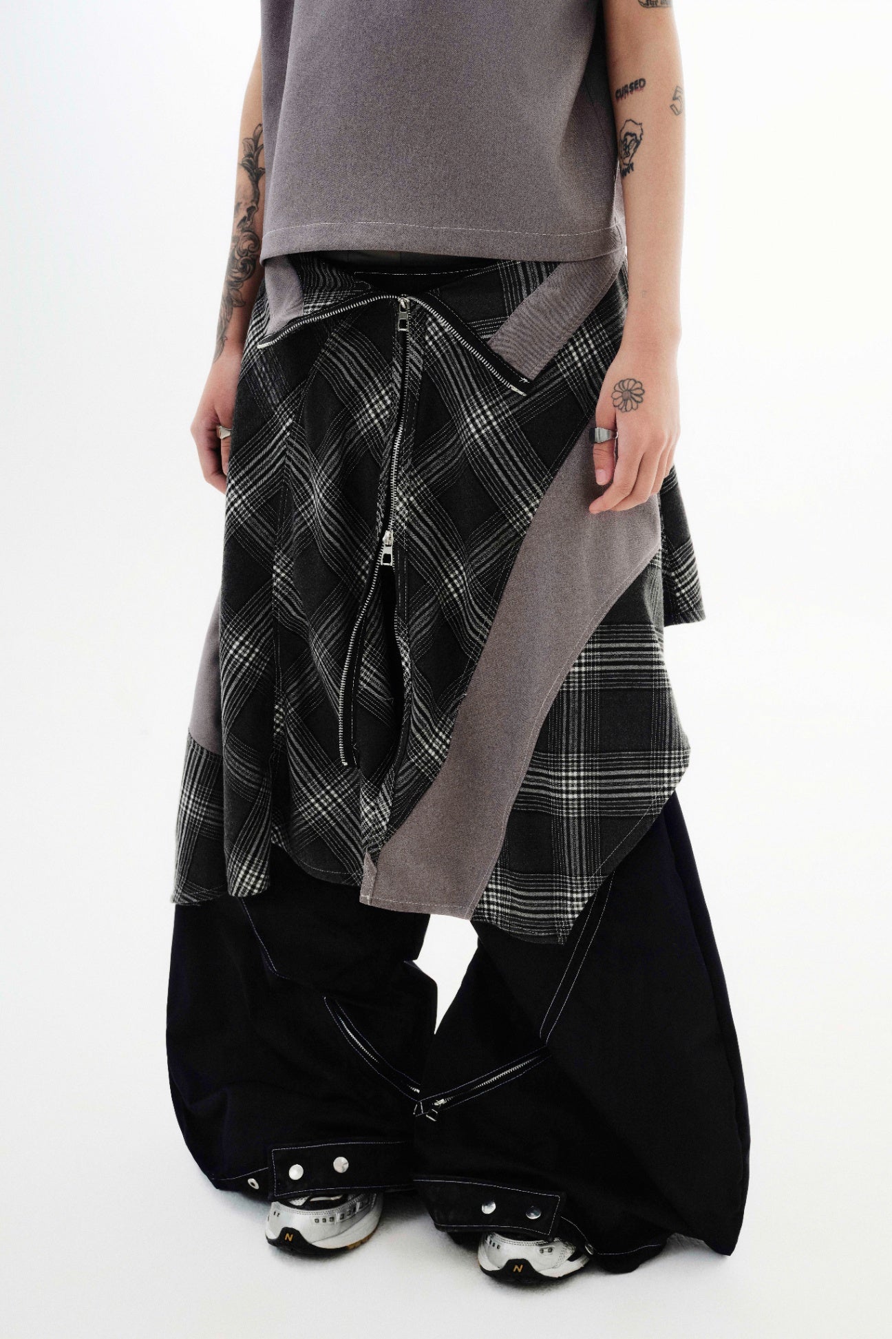 P Plaid Zip Layering Skirt in Grey